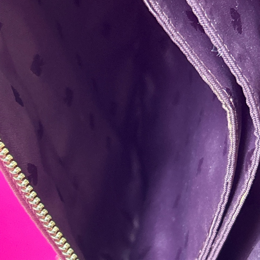 kate spade cranberry nylon crossbody w/Elephant Bag Charm Approx. 10 x 7 x 2 - Picture 12 of 16
